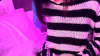 Brunette Tranny jerking in hard dick in solo Webcam