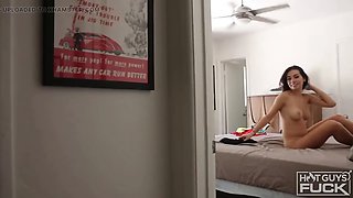 Wow! College Buddy Tagged in to Fuck Homegirl