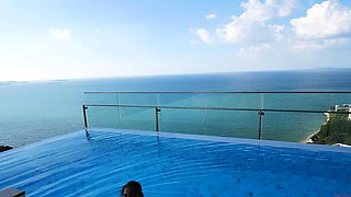 Big ass Thai GF first time anal fucking