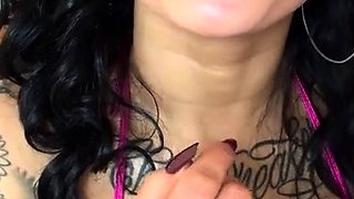 Big boob brunette masturbates on webcam