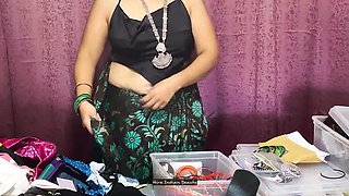 Desi Indian Wife in Saree Cosplay - Big Natural Tits, Hot Kissing & Moaning Sex