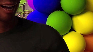 College Kings 32 Going on the Simplr Date