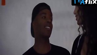 Samantha Logan Stellar Gig in All Yankee