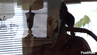 Goddess Mimi and Peaches Good Girl Worships Her Mistress