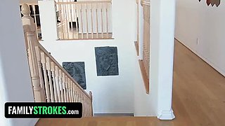 Blue Eyed Stepdaughter Wakes Up To Stepdad Fingers In Her Juicy Pussy