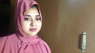 Nadiya First Time Full Face & Big Ass Doggy - Real Desi Couple