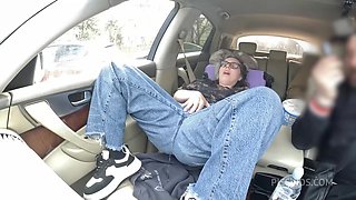Real Desperate Jeans Wetting And Squirt In My Car
