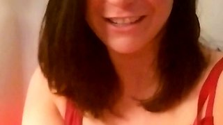 Love Chat Big Boobs Brunette Masturbating For Cam