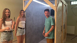 Sex Vlog - Trying Gloryhole for the First Time!