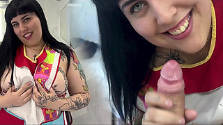 Argentine Teacher Loves to Suck Pee - Mamiimaldii