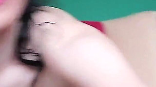 Hot Pussy Rubs Her Body with Oil Spreads Big Pussy Lips Wet Girl Masturbating Ginnagg