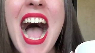 Wide Mouth Candy Crush Swallow