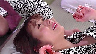 A Two-day, One-night Sperm-squeezing Trip With My Horny Auntie Who Fucks Her Husband Every Night. I Was Awakened To Sex After Getting Fucked So Much, But I Forgot Everything And Became Addicted To Continuous Creampie Sex. Marina Shiraishi