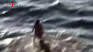 Hot Blonde Teen Couple Fucking at the Beach