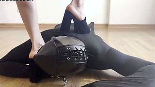 Goddess Elisa - Lick In Your Place