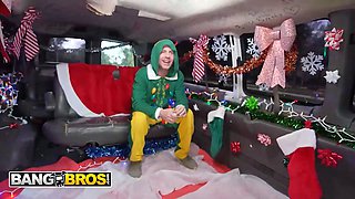 Bangbros - jessica aaren rails the holiday pound bus for currency and completes with tony's load on her tits
