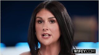 Hubby Watches As His Horny Wife Gets Double Penetrated In Front Of Him With Sienna Rae And Parker Ambrose