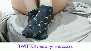 Foot- Foot Fetish- Turkish Foot- Turkish Foot Fetish- Socks- Short Socks- Turkish Porn- Turkish MILF- Turkish Owner