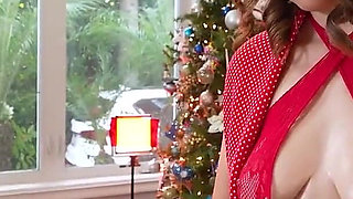 Big Tits Teen Step Stepsister Gifts Her Ass to Step Bro