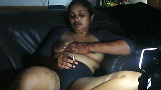 Desi Cheating Bhabi Takes Pleasure of a Nicotine Stick