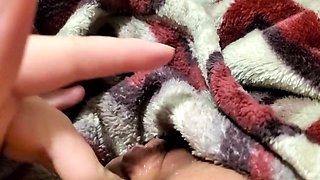 Left-Handed Solo Female Orgasm for the First Time