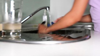 Amateur Thai teen Lisia wants dessert