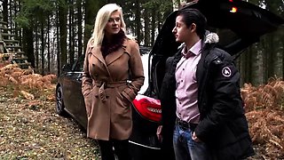 PICNIC EN EL BOSQUE FOLLANDO MADURA CUM ORAL