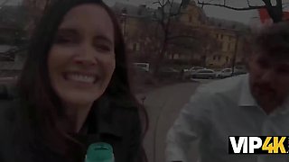 Skinny milf met a guy in the park, she seduced and brought to her place for a fuck