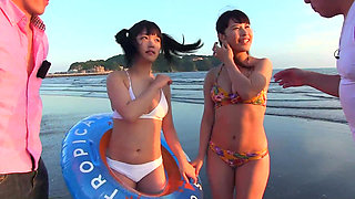 Big Cock Pickup on the Beach - Bikini Gal Gets Turned on and Cums and Cums Dx: Part.2