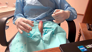 Surgical Latex Glove Sounding and Cumming