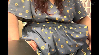 Daily Pee Diary: Desperately Needing to Pee in the Morning: Measuring Urine Output for 3 Days: Pee Diary 1: Bootyful Bella B