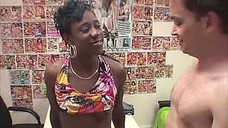 Amateur Ebony MILF Rides White Cock in Multiple Positions
